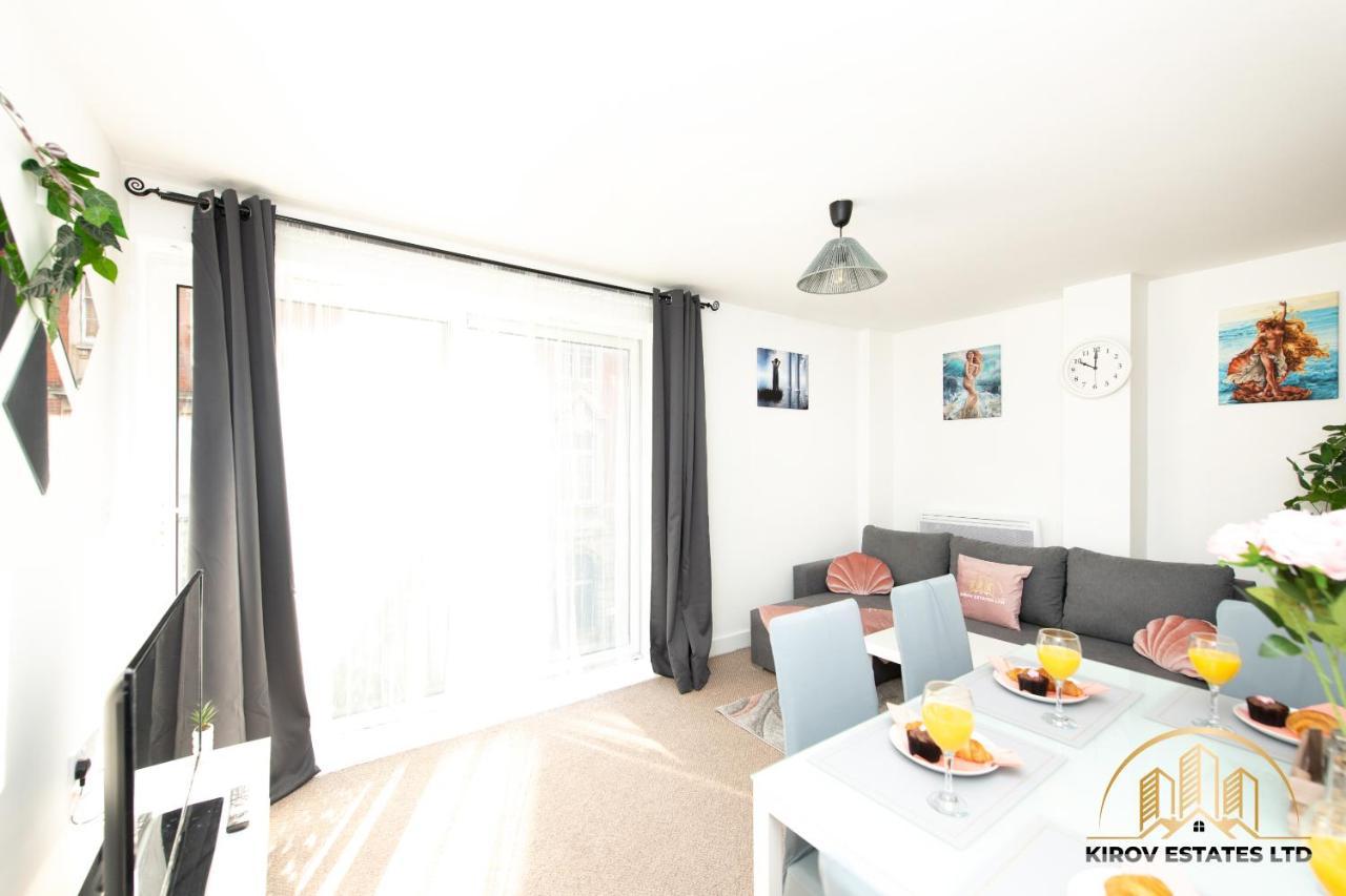 Aphrodite Apartment - The Lust Of Town Southampton Kültér fotó