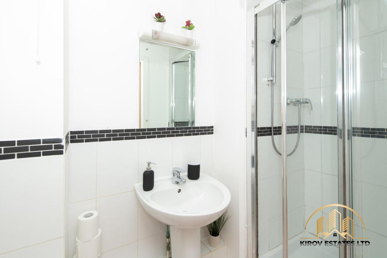 Aphrodite Apartment - The Lust Of Town Southampton Kültér fotó
